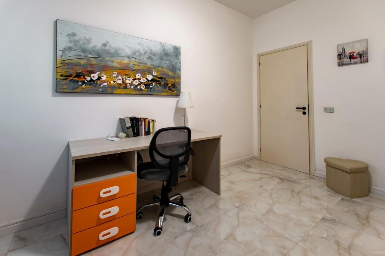 Ferienwohnung Madrigio... A Casa Propria Casamassima Exterior foto